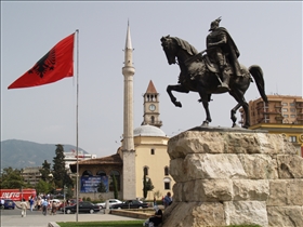 Tiranë